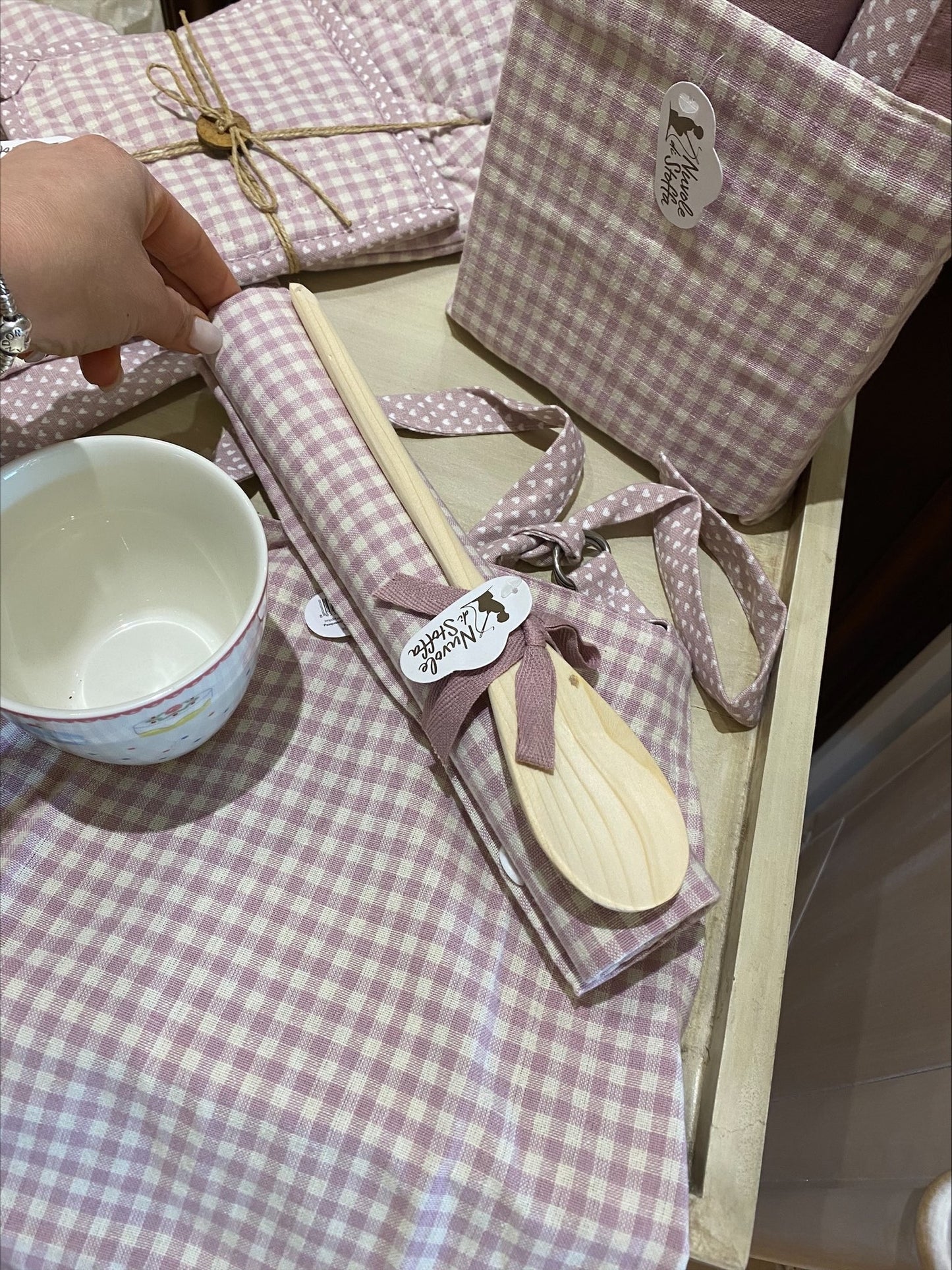 Strofinaccio con mestolo