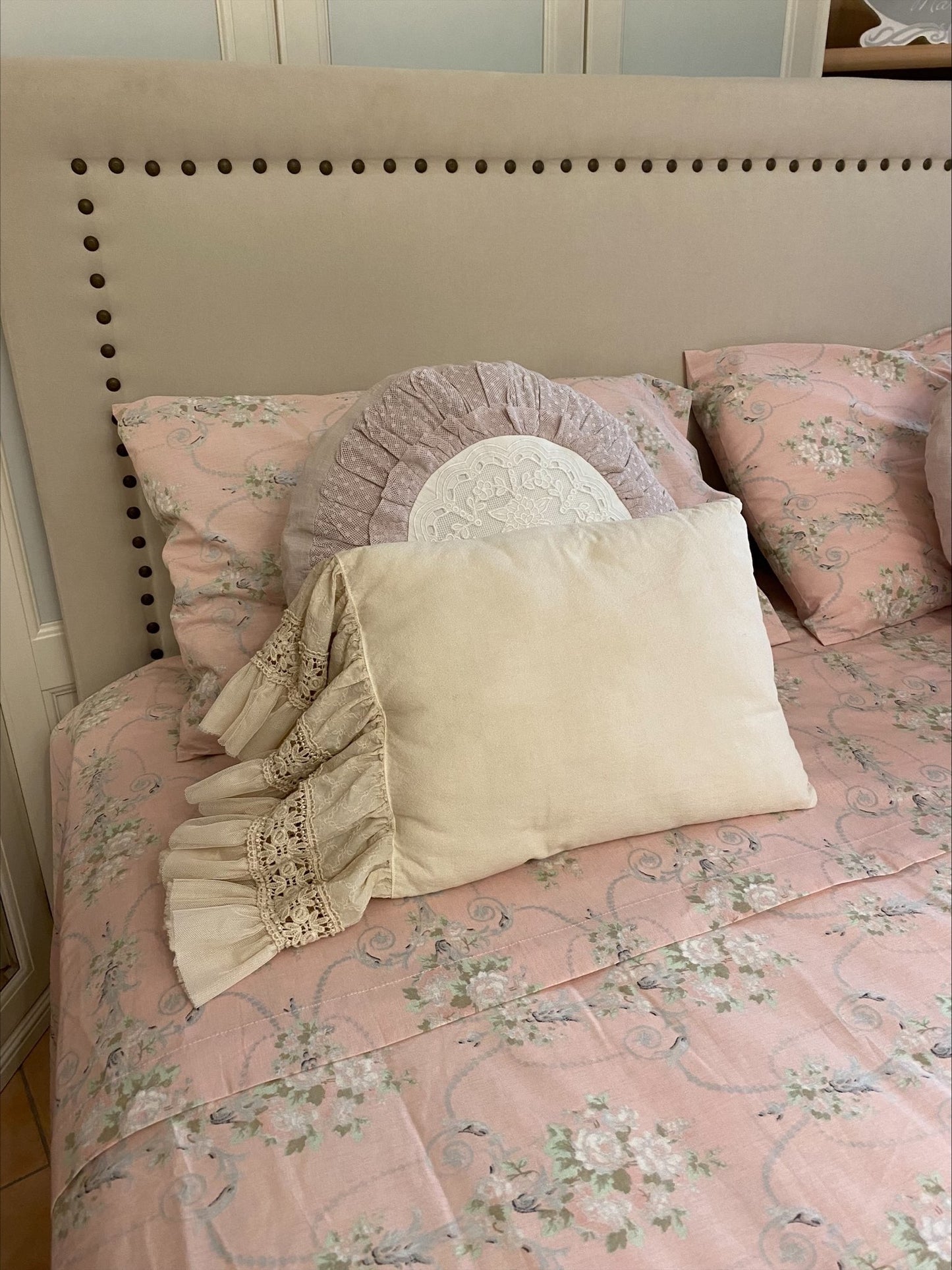 Testata letto matrimoniale