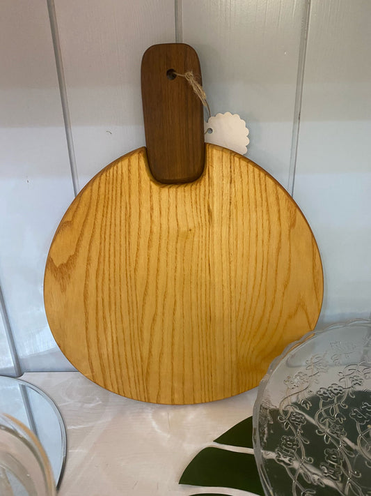 Tagliere ovaleFrassino