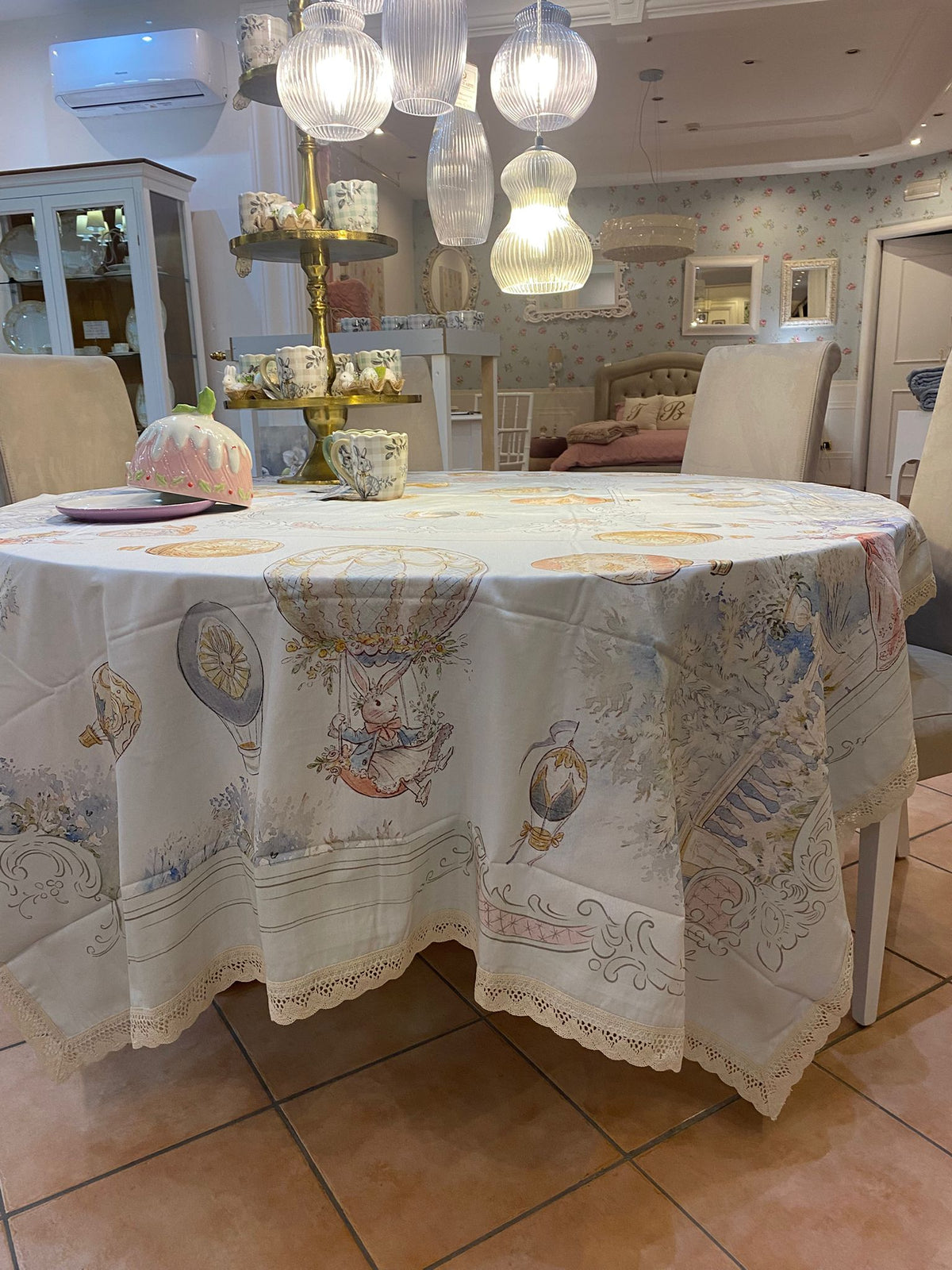 Tovaglia Pasqua con pizzo – STARACE HOME INTERIOR