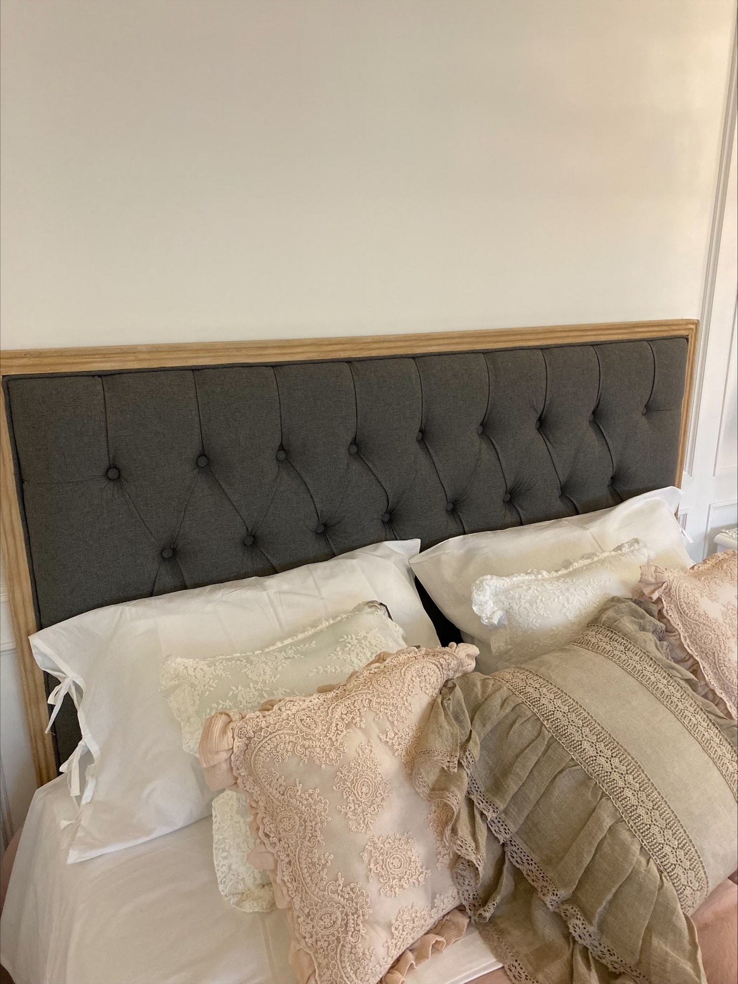 Testata letto matrimoniale  in legno