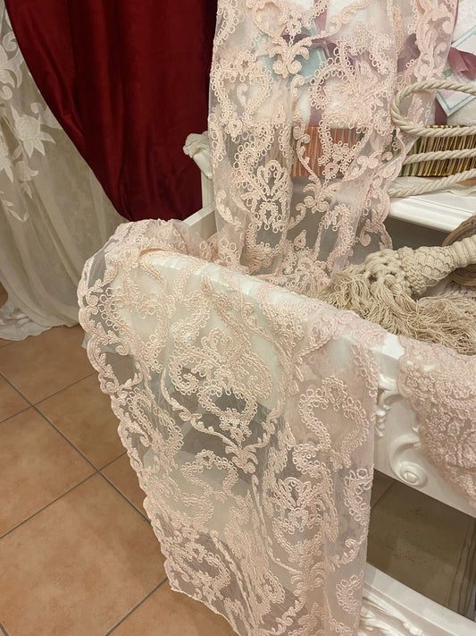 Runner Arabasque in pizzo Quarzo